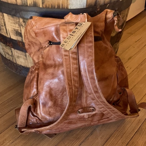 BedStü Backpackck - Picture 2 of 4